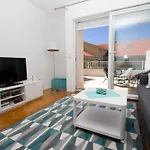 Apartment Maida