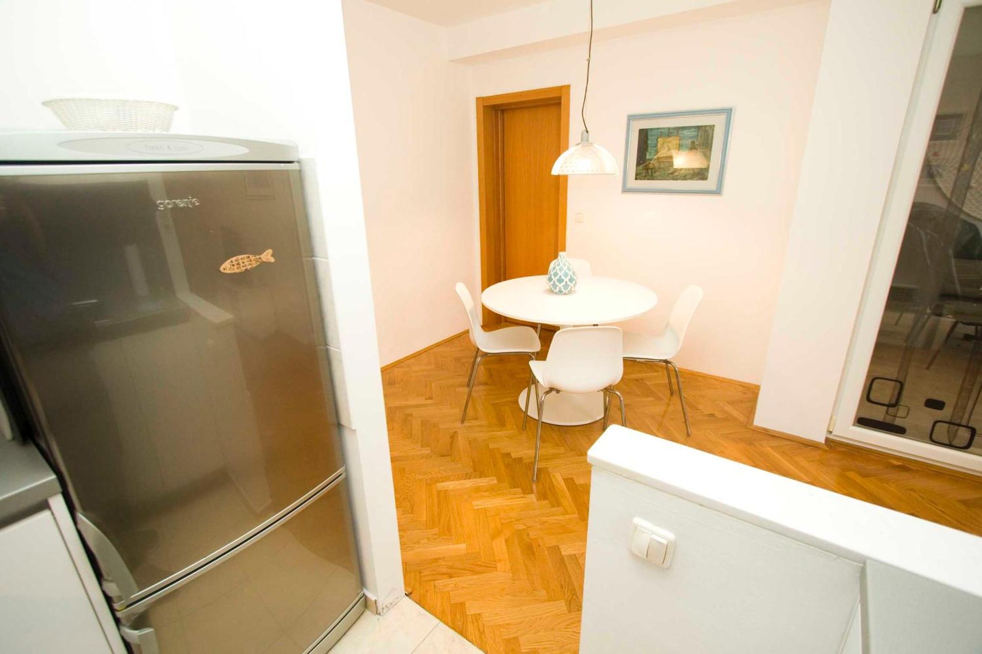 Apartment Maida *