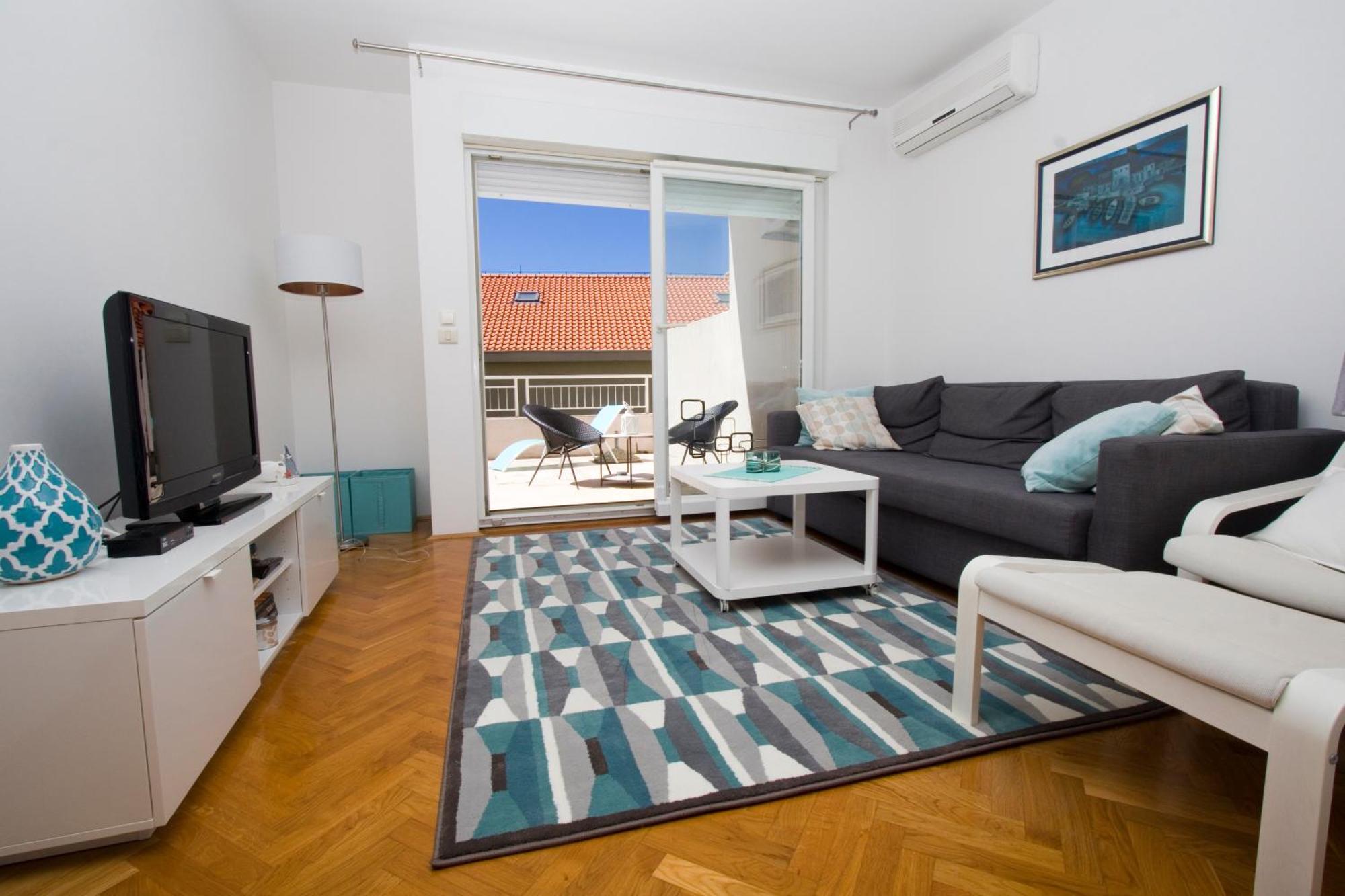 Maida Apartment *