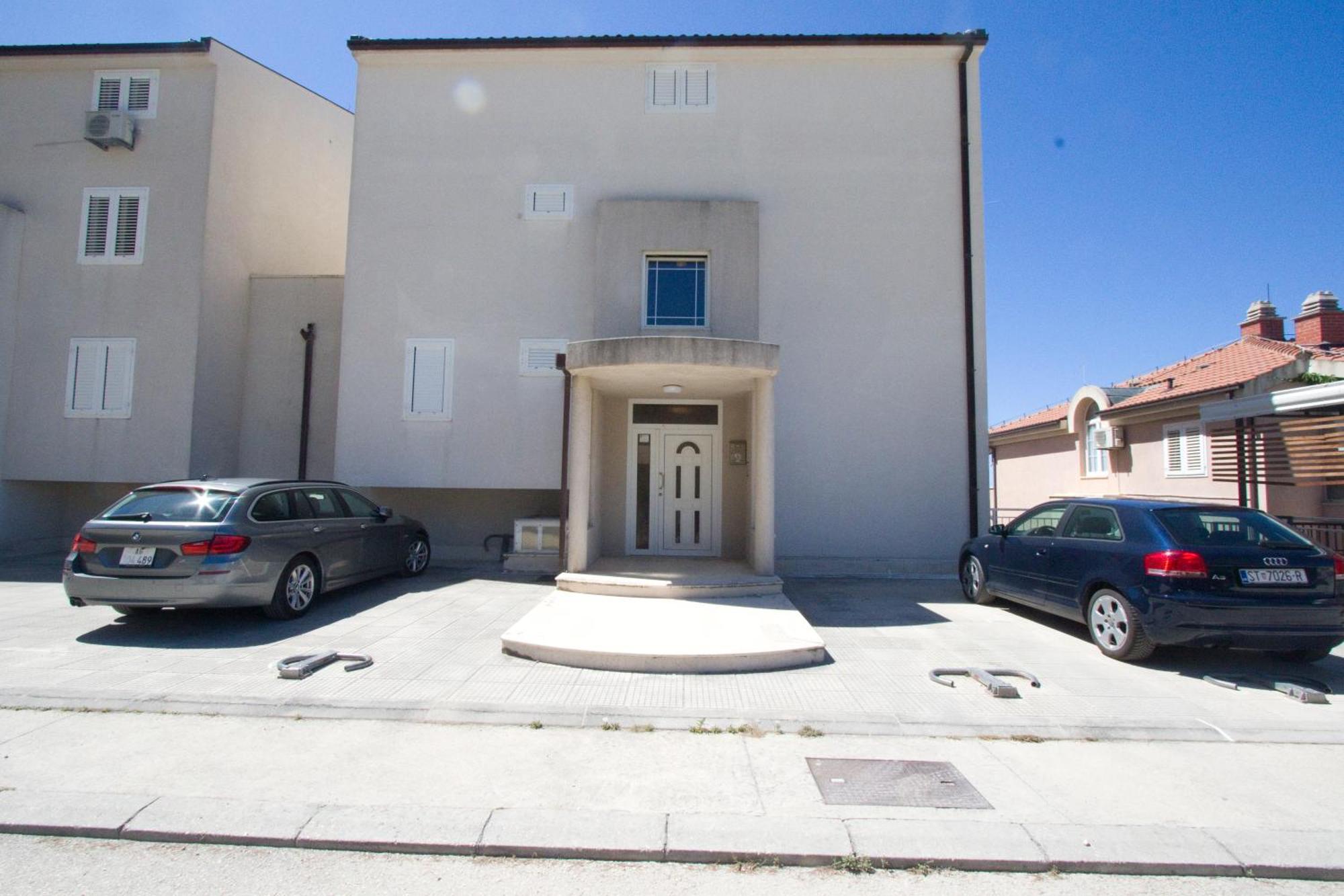 Apartment Maida Makarska