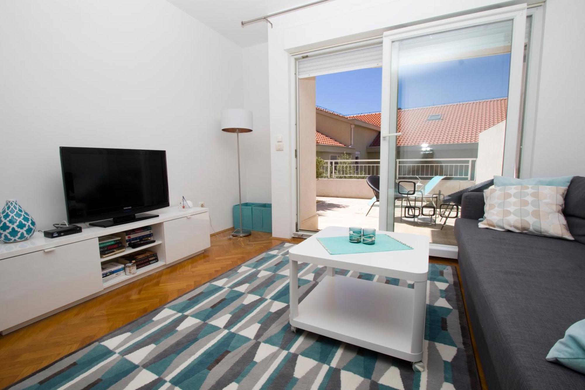 Maida Apartment